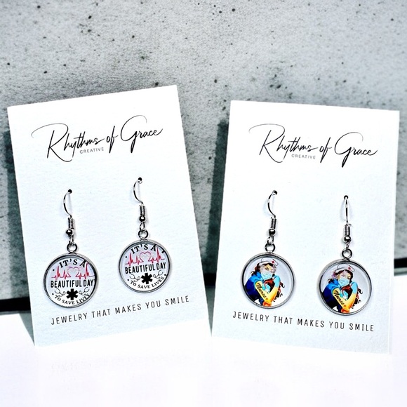 Save Lives in Style: Adorable Nurse & Grey's Anatomy Dangle Earrings! Cabochon - Picture 1 of 9